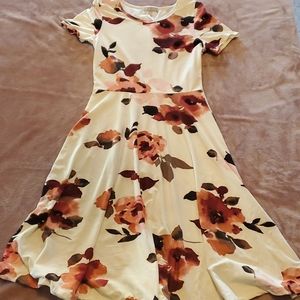 {Pretty Young Thing} floral dress